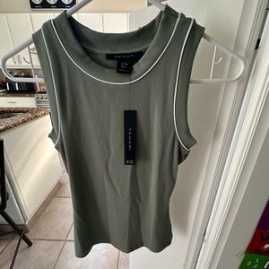 Tahari Green Fitted Ribbed Tank Top
